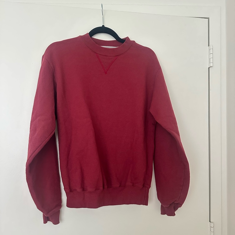 Champion Red Crewneck Sweater Sweatshirt - Men’s Small